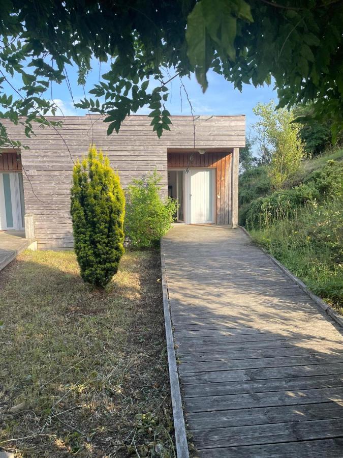 Apartment Le Des Coteaux, Free Parking & Free Wifi